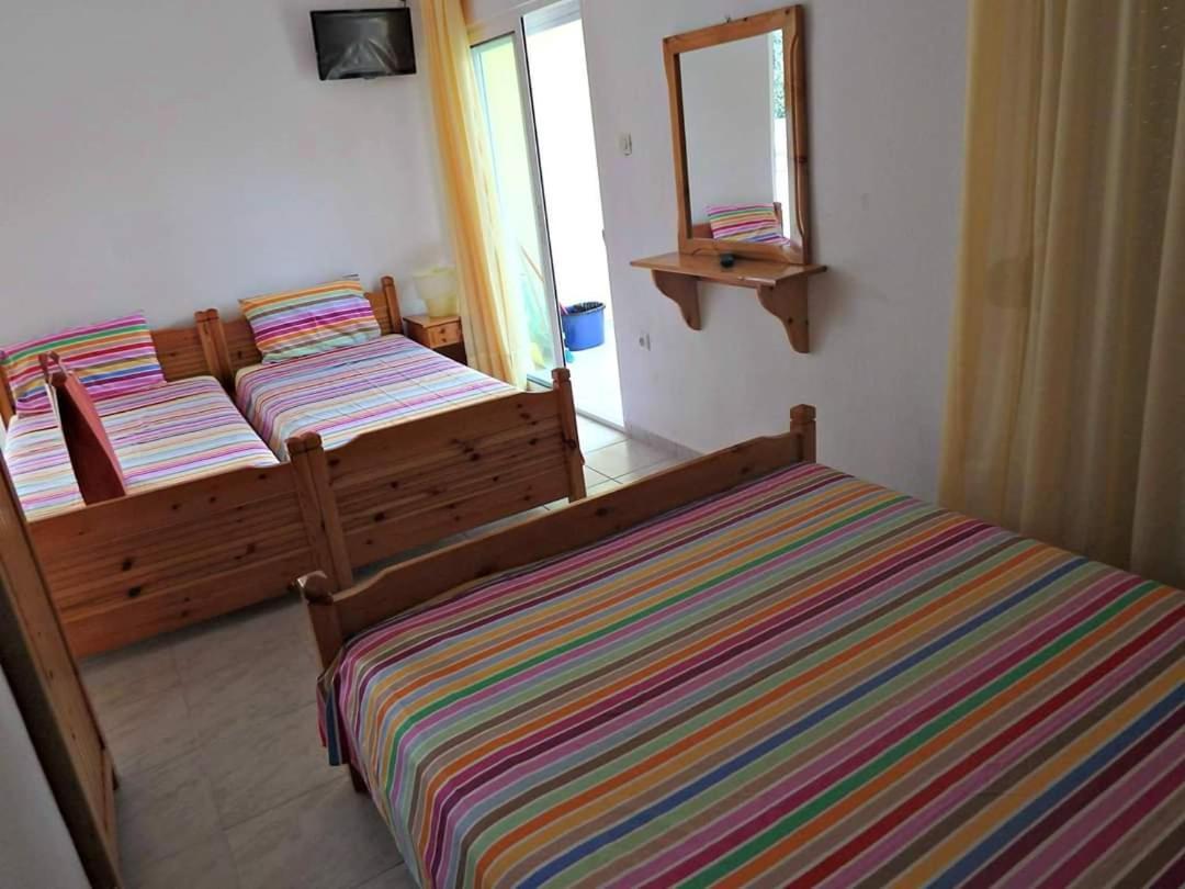 Aparthotel Fouli House Pefkochori Exterior foto